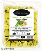 Gnocchi alla genovese mit Basilikum und Knoblauch